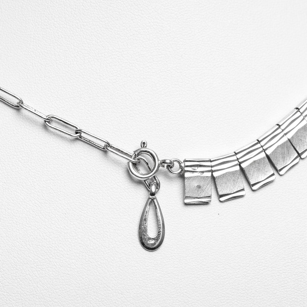Vintage 1960's High Quality Textured Silver Panel Necklace Hallmarked  (Code A424)