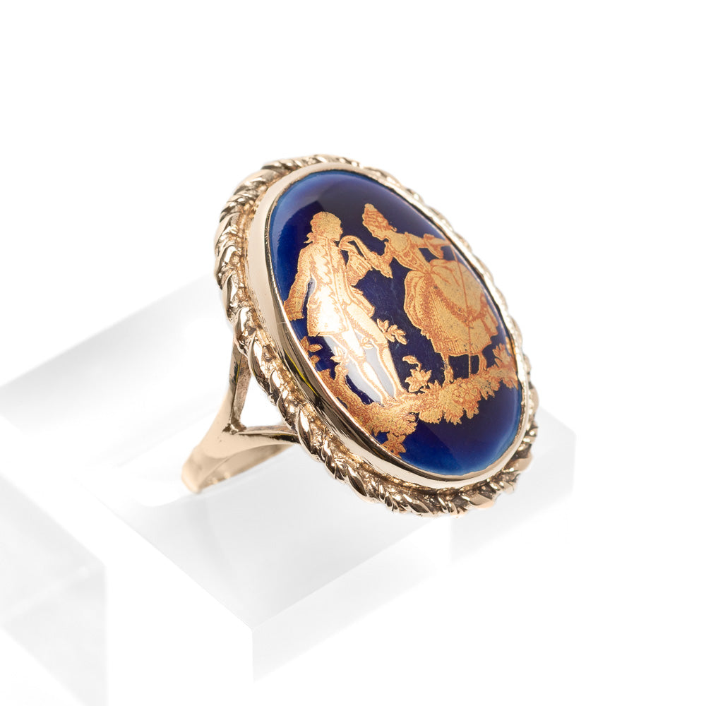 9ct Gold & Limoges Porcelain Vintage Ring With Romantic Couple Scene H'mark 1976  (Code A521)
