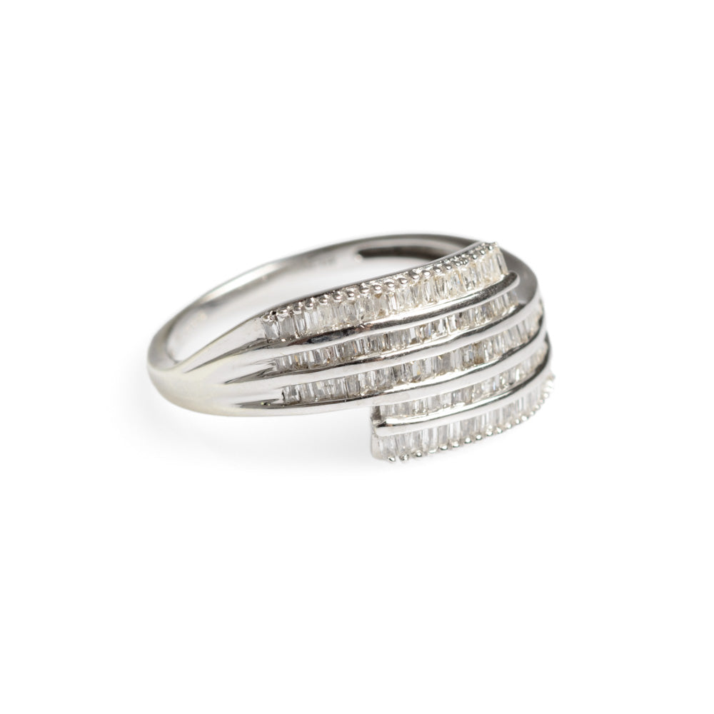 9ct White Gold & Diamond Channel Set Crossover Ladies Ring Size O  (Code A585)