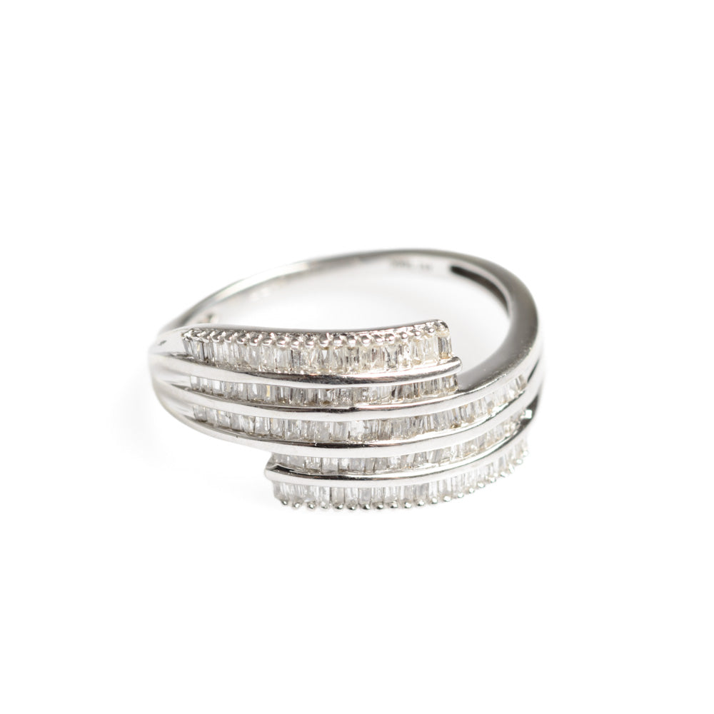 9ct White Gold & Diamond Channel Set Crossover Ladies Ring Size O  (Code A585)