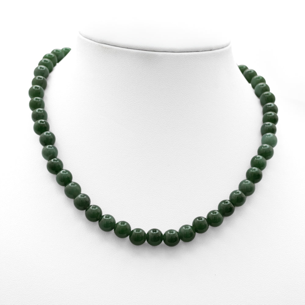 Vintage Jade Nephrite Bead Necklace Choker Type With Pretty White Metal Clasp  (Code A668)