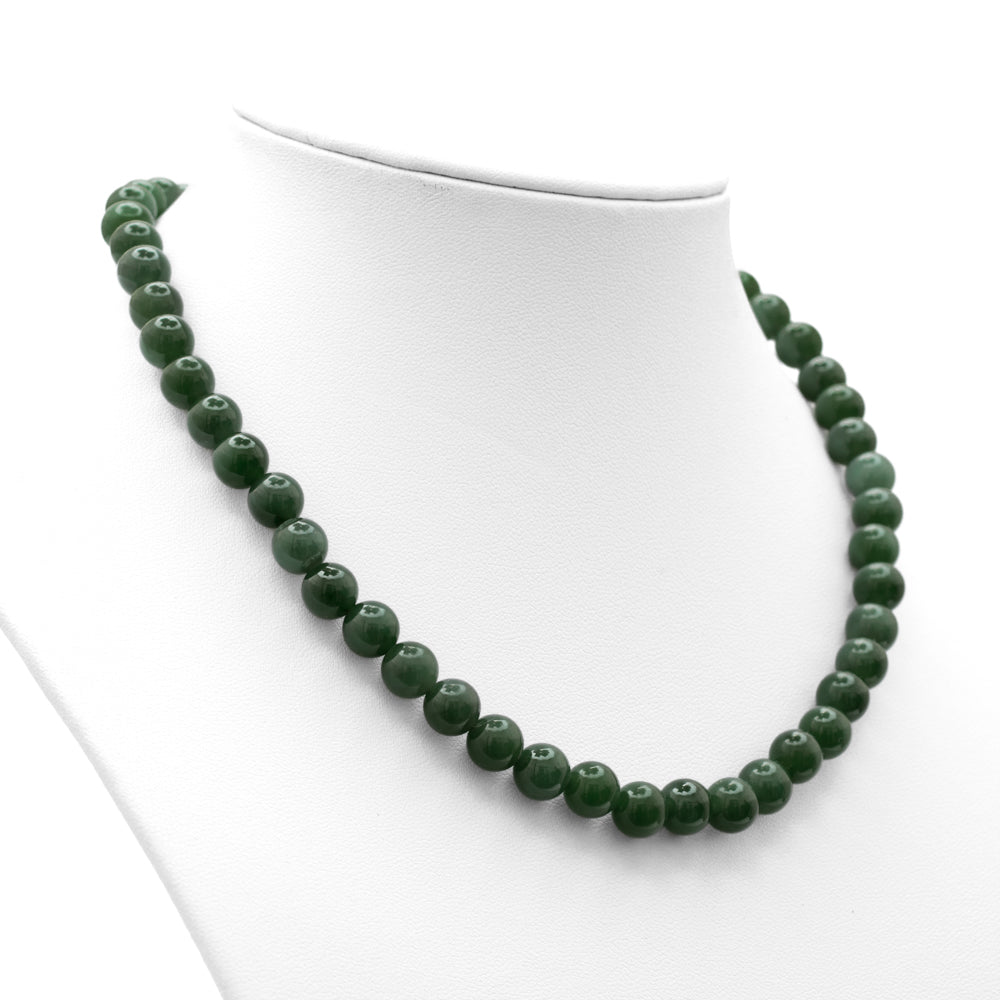 Vintage Jade Nephrite Bead Necklace Choker Type With Pretty White Metal Clasp  (Code A668)