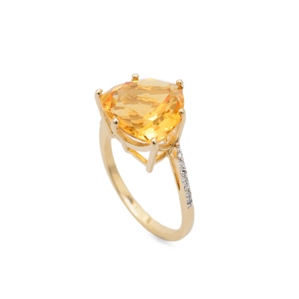 9ct Gold Trilliant Citrine & Diamond Shoulder Set Ring Hallmarked B'ham 2008 (Code A696)