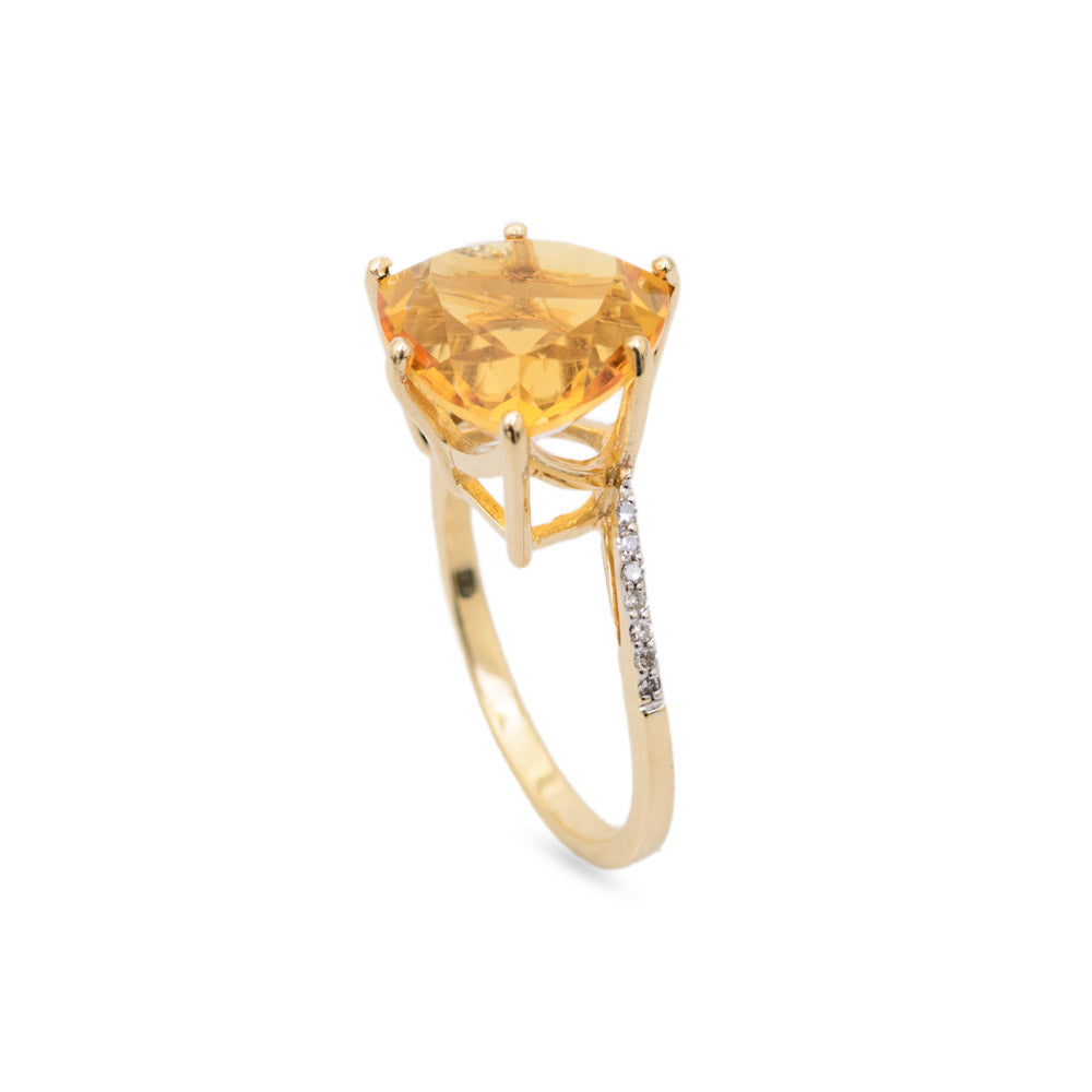 9ct Gold Trilliant Citrine & Diamond Shoulder Set Ring Hallmarked B'ham 2008 (Code A696)