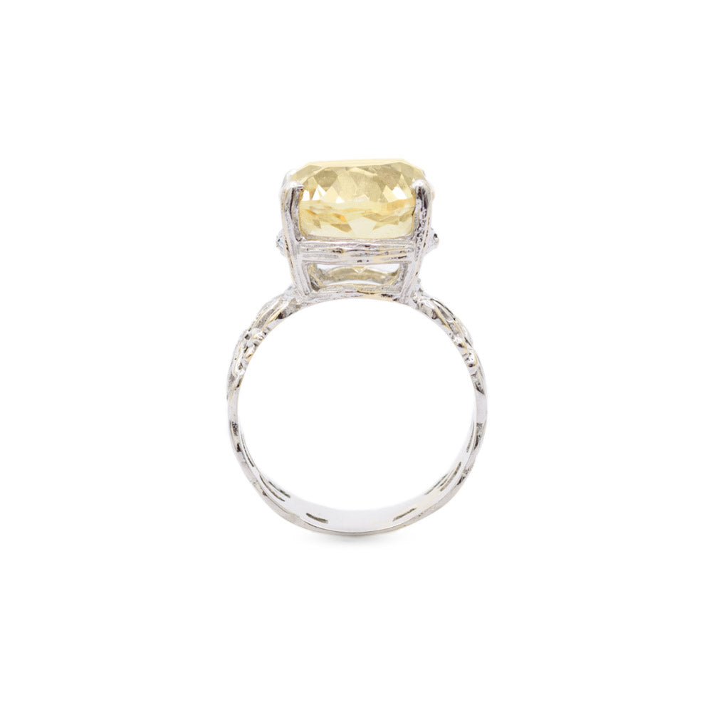 9ct White Gold Ring With Large 8.5 Carat Lemon Citrine Gemstone Hallmarked Birmingham 1997  (Code A714)