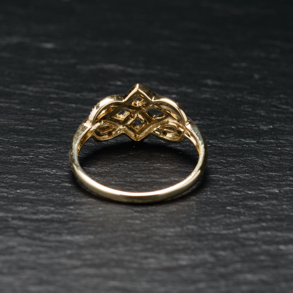 9ct Gold & Diamond Endless Knot Design Love/Promise Ring Sheffield Assay Size P (Code A757)