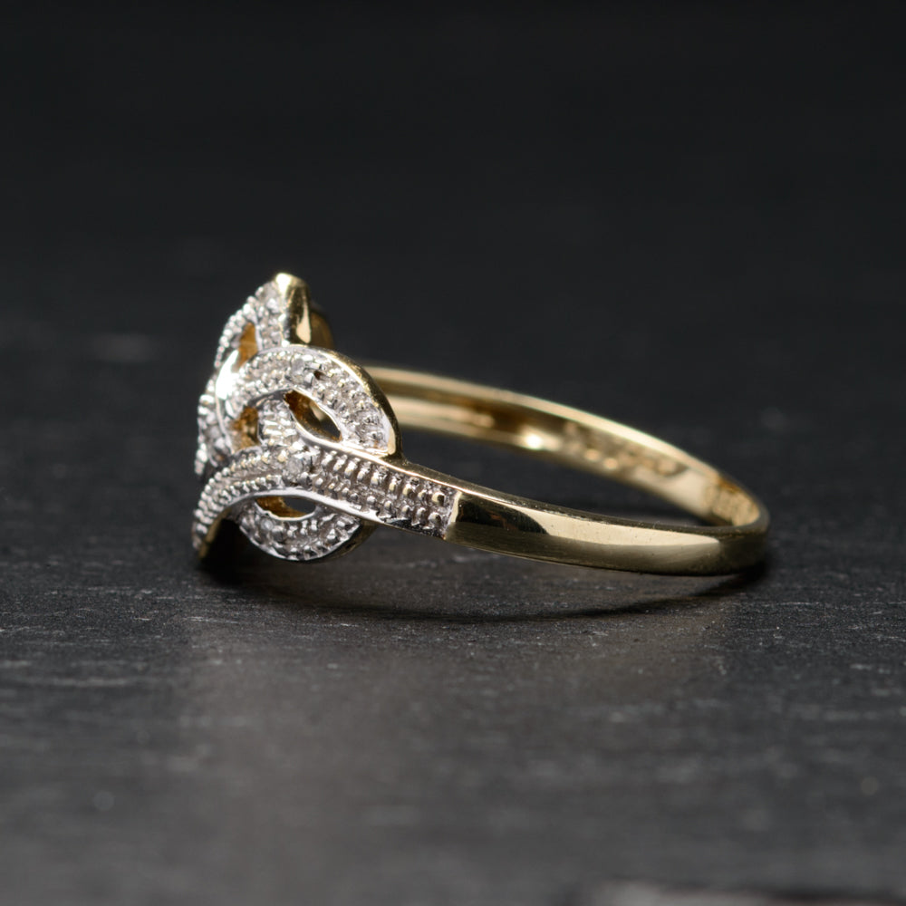 9ct Gold & Diamond Endless Knot Design Love/Promise Ring Sheffield Assay Size P (Code A757)