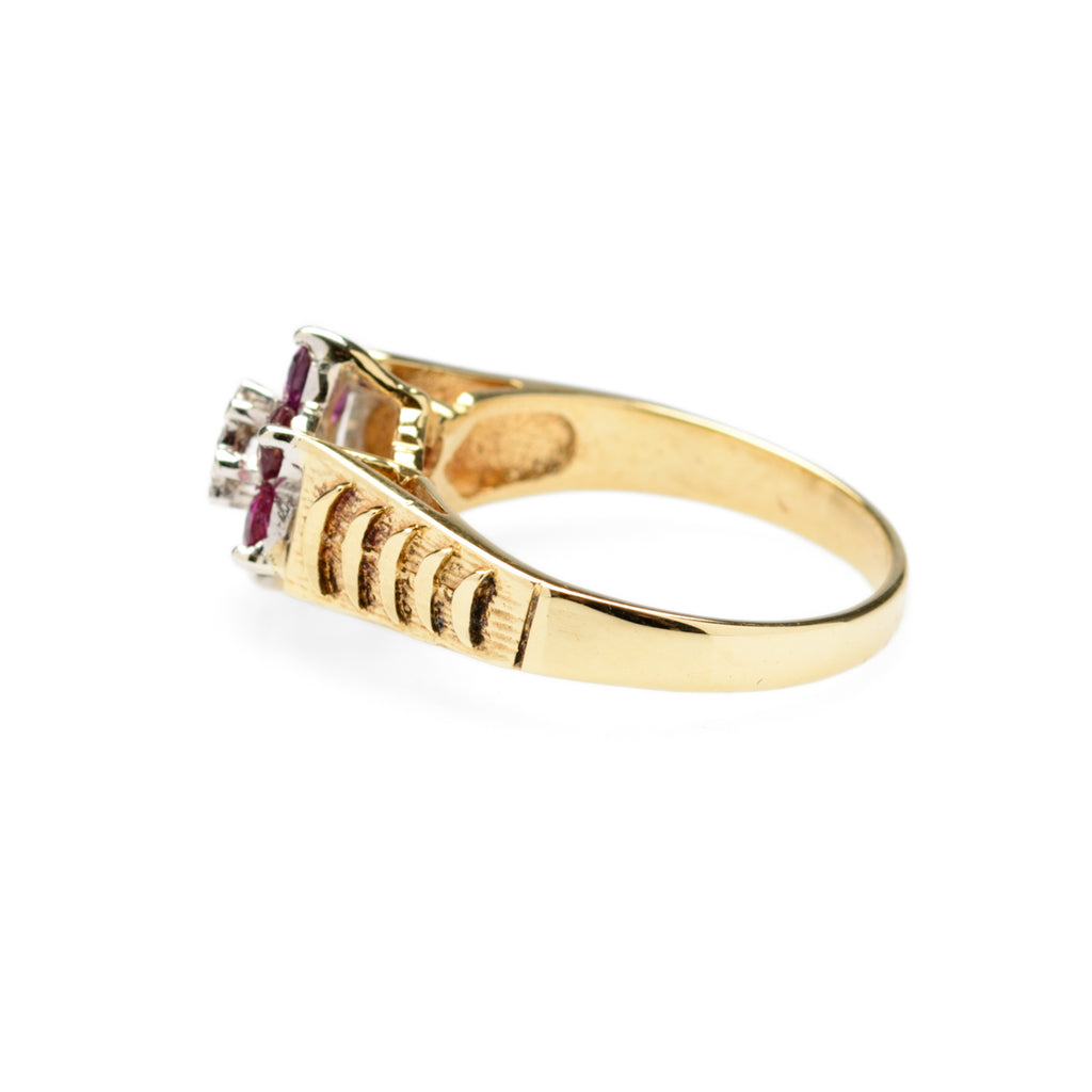 Vintage 9ct Gold Diamond & Ruby Cluster Engagement Ring Hallmarked 1976  (Code A920)