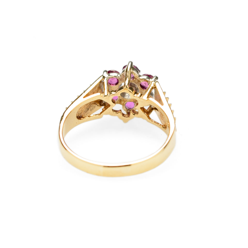 Vintage 9ct Gold Diamond & Ruby Cluster Engagement Ring Hallmarked 1976  (Code A920)